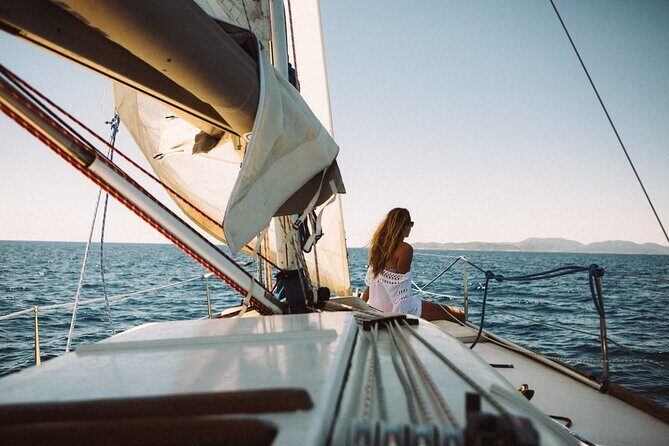 Sunset Sailing Tour on the Pakleni Islands - Value and Practical Details
