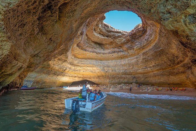 Superb Private caves tour with highly skilled skipper - Who Should Book This Tour?