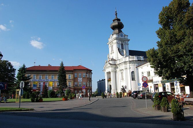 The Footsteps of John Paul II & Divine Mercy Private Tour - The Experience: Pros and Cons