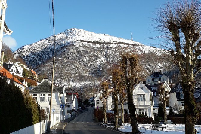 Three-summit hike in Bergen - The Value of This Tour