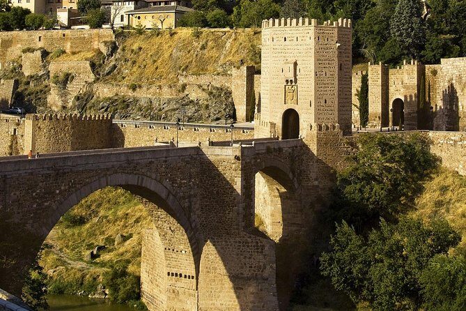 Toledo Half-Day Tour with St Tome Church & Synagoge from Madrid - Authentic Experiences and Hidden Insights