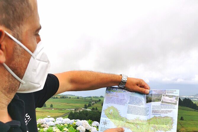 Totally personalized private tour to Sete Cidades and Lagoa do Fogo (west) - The Iconic Vista do Rei Miradouro
