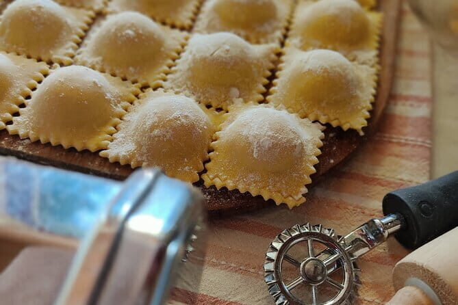 Traditional pasta rolling in an ancient Tuscan home - The Meeting Point and Logistics