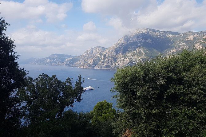 Transfer from Naples to Sorrento or vice versa - Why Choose This Transfer?