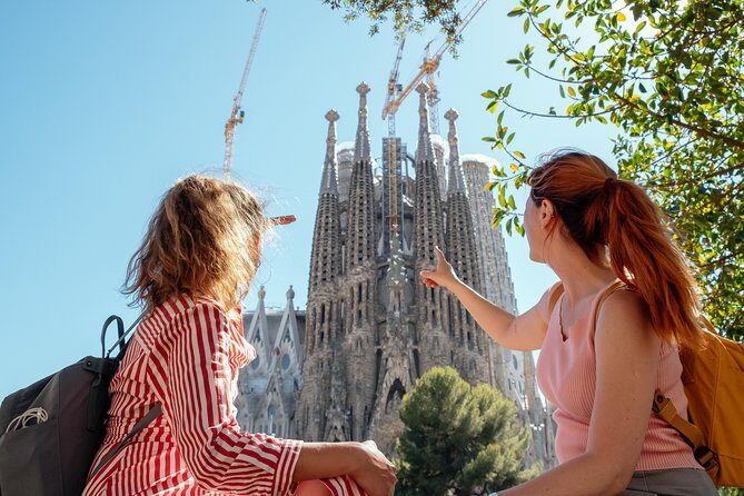 Treasures of Barcelona: Private Gaudi Walking Tour - Why You’ll Love the Guides