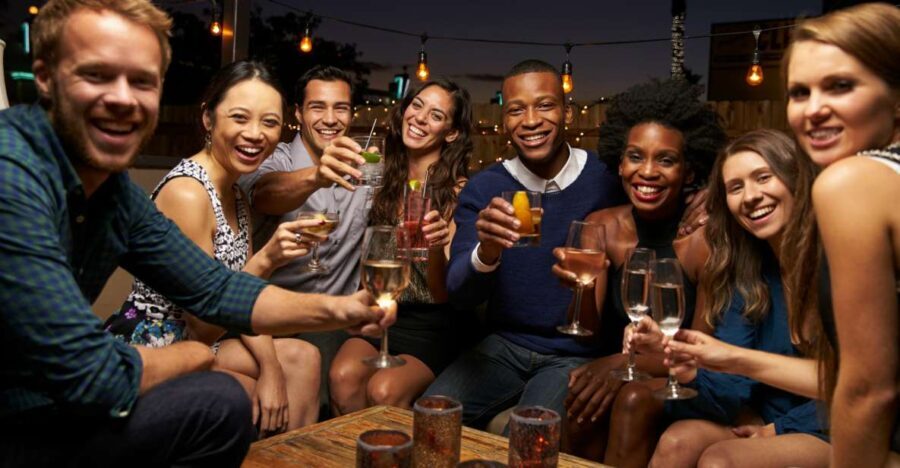 Twilight Athens Tour inc. rooftops, tastings & 3 drinks - Starting at Syntagma Square: The Gateway to Athens’ Evening Charm