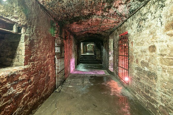 Underground Vaults Walking Tour in Edinburgh Old Town - Practical Details to Keep in Mind