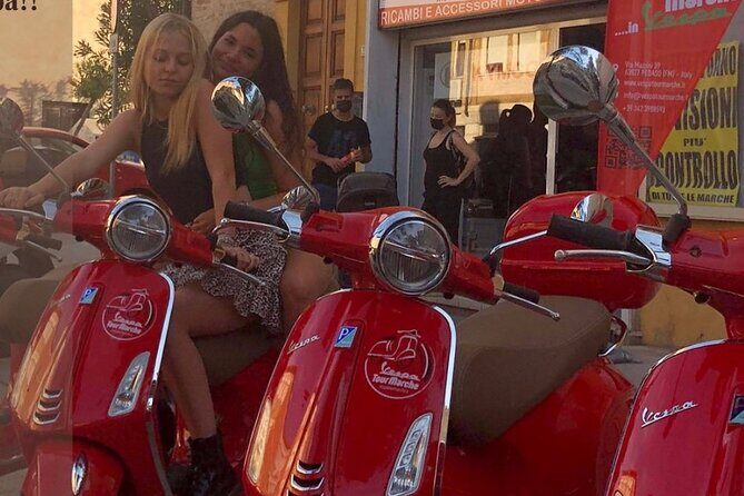 Vespa tour with written guide of Marche in Valdaso - A Closer Look at the Vespa Marche Experience