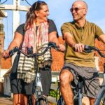 Volendam: E-bike rental with suggested countryside- and fisherman village route - The Benefits of a Self-Guided E-bike Tour