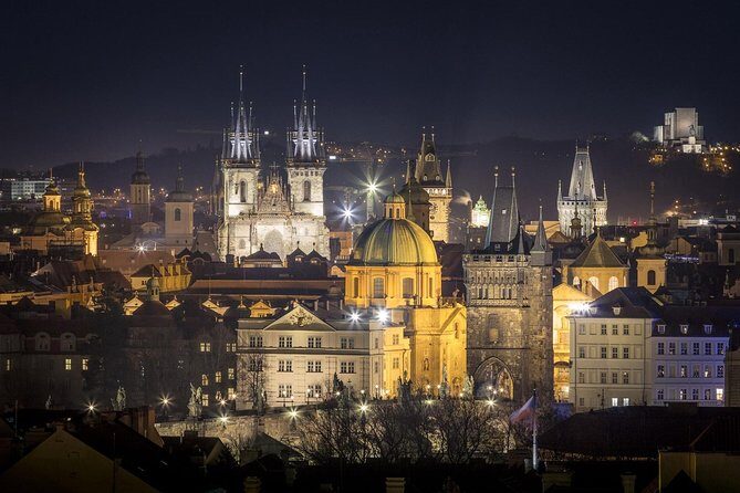 Walking Night Tour Ghost Stories and Legends of Prague's Old Town - Guides and Storytelling