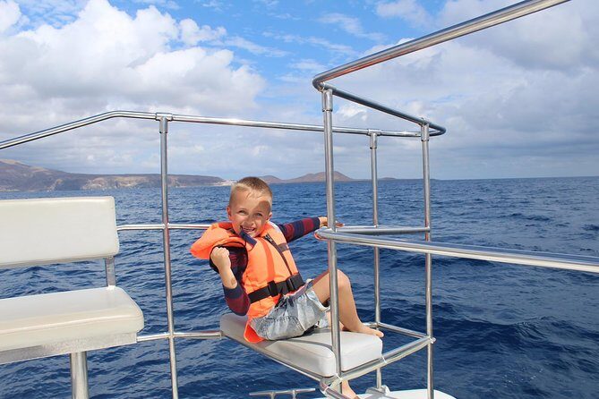 Whale Watching Catamaran Cruise with Transfer, Buffet by MC - Itinerary Breakdown