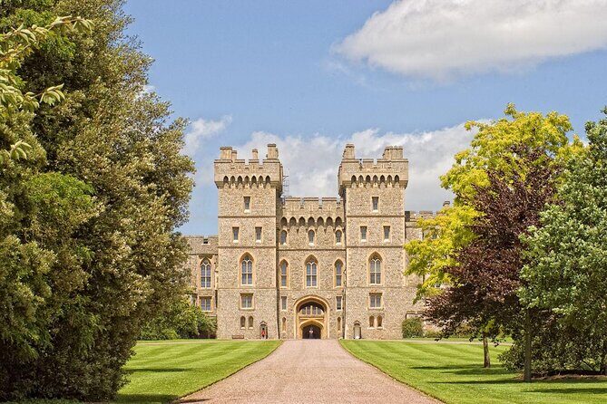 Windsor Castle, Stonehenge & Oxford Private Car Tour from London - Practical Considerations and Tips