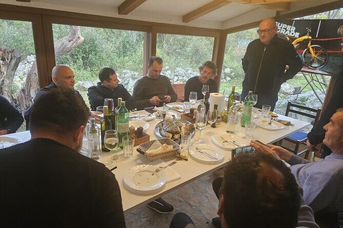 Wine & Oysters & AUTHENTIC boat tour with GOURMET LUNCH in price - Why This Tour Works Well
