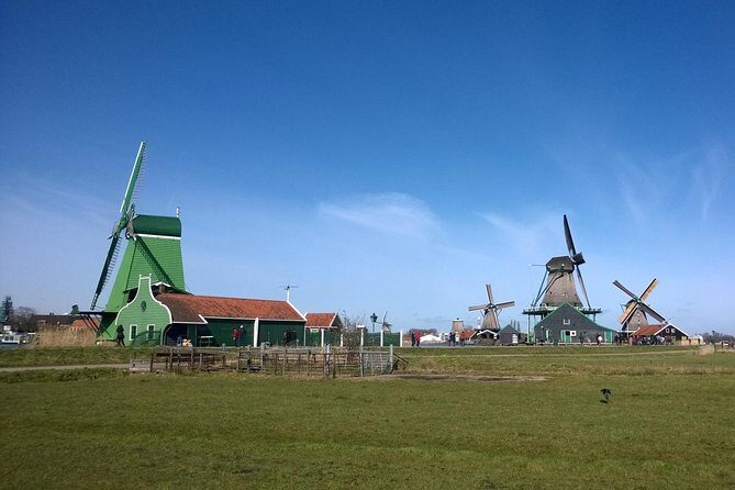 Zaanse Schans Windmills Private Tour from Amsterdam Airport - Who Should Consider This Tour?