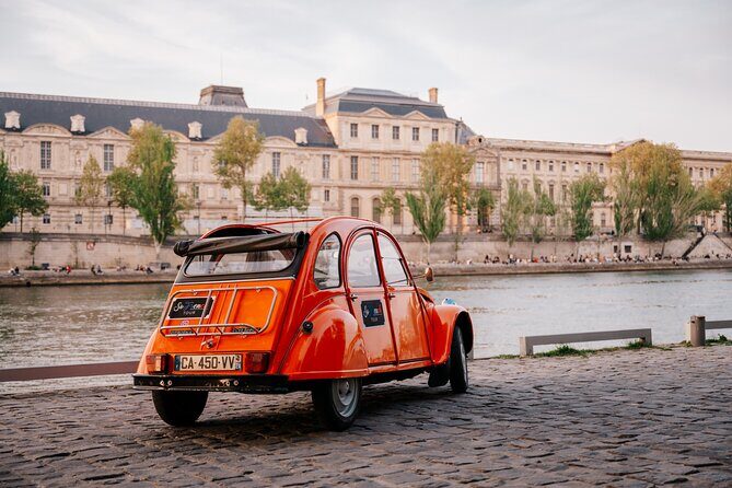 1.5 Hour Private Tour in Paris in a Classic Citroën - The Sum Up