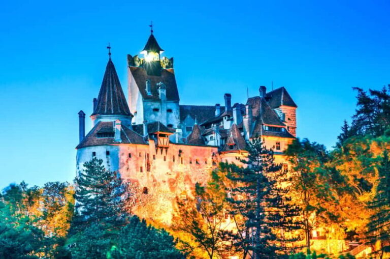 1-Day Minivan Tour 3 Castles : Draculas Peles & Wednesday - Why You’ll Love This Tour