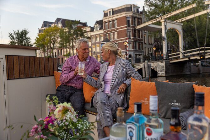 1-Hour Canal Cruise in the Evening - Exploring the Itinerary: What Youll See and Experience