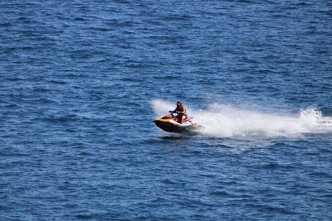1 Hour Jet Ski in Tenerife - Who Should Consider This Tour?