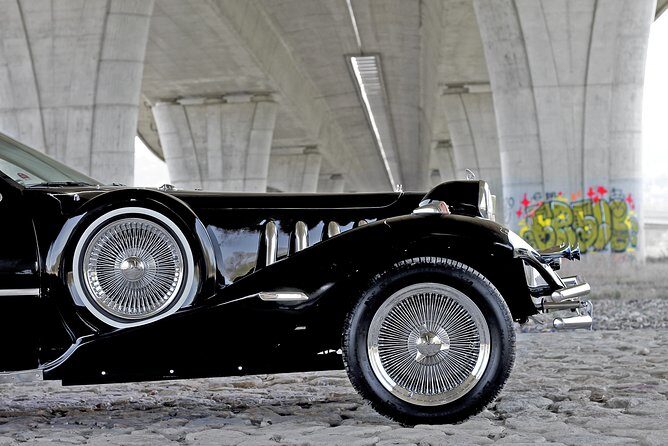 1 hour ride in vintage limousine - Who Will Love This Tour?