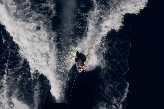 1H Wakeboard and Wakesurf on Lake Como with Mastercraft Boat - Who Would Love This Tour?