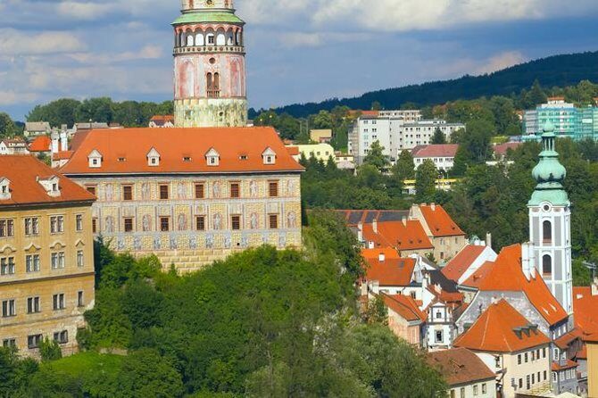2-Day Hluboka and Cesky Krumlov Tour from Prague - Transportation, Guides, and Group Size: What Travelers Should Know