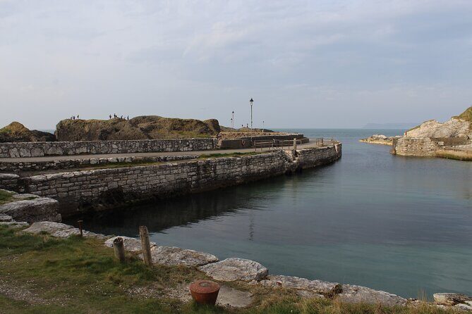 2-Day Northern Ireland Giants Causeway Private Luxury Car Tour - Transportation and Logistics