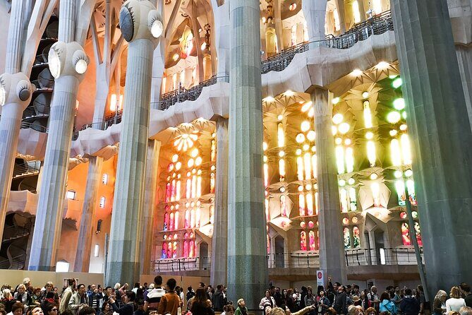 2-Day Tour: Gaudi & Sagrada Familia + Montserrat & Winery - FAQ