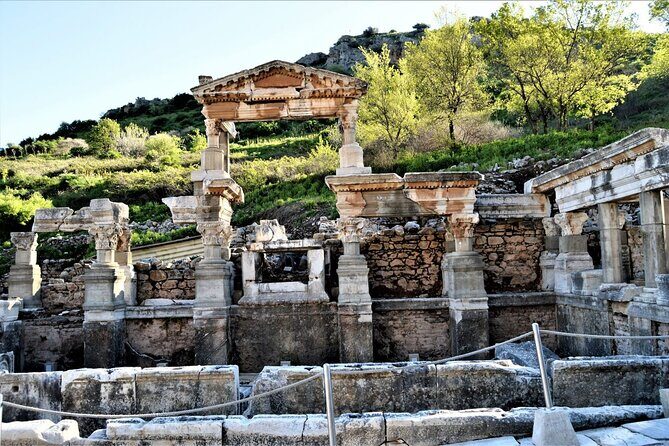 2 Days Epic Adventure Tour from Istanbul Ephesus and Pamukkale - Deep Dive into the Details