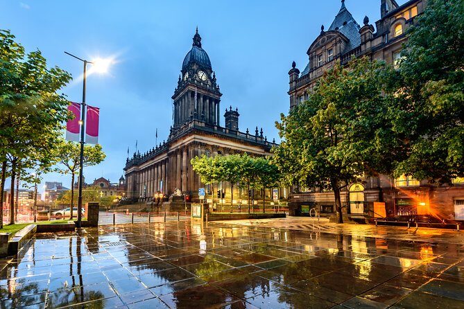 2 Hour Leeds Highlights Walking Tour - Why This Tour Works for Different Travelers