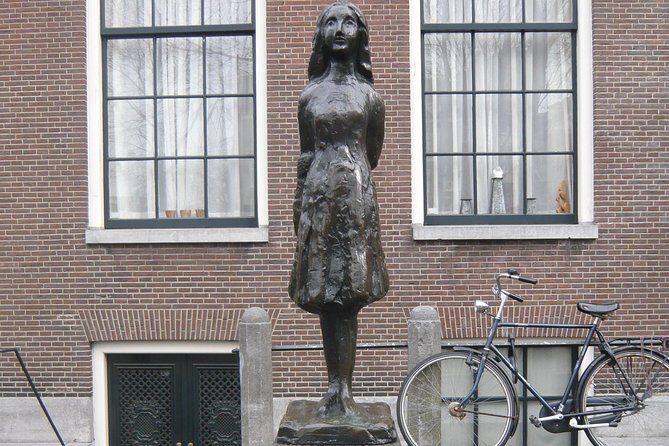 2-Hour Private Anne Frank Walking Tour with Drink - Why This Tour Stands Out