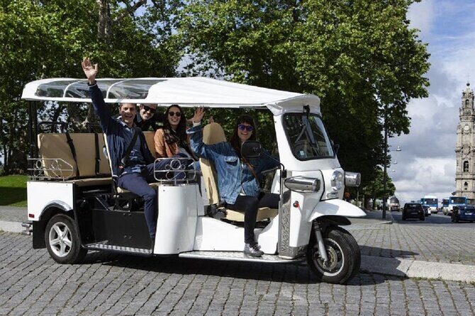 2 Hour Private Tuktuk Tour in Porto to Monastery and Cellars - Analyzing the Value