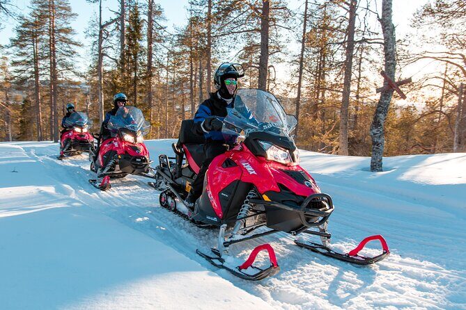 2-Hour Snowmobiling in Ylläs - The Best Fit for This Tour