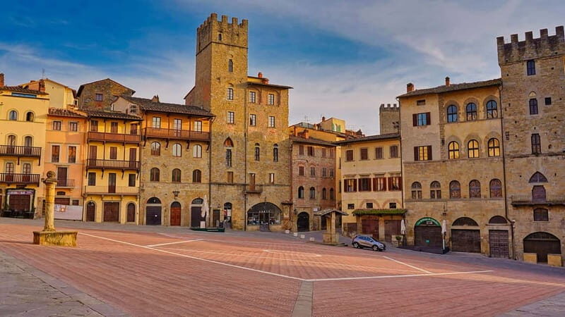 2 hours Arezzo group walking tour - Who Should Consider This Tour?