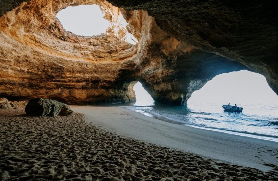 2 Hours Private Benagil Caves and Beaches Boat Tour - What Makes the Private Tour Stand Out?
