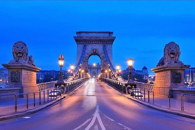 21-Day Extensive European Highlights tour from Frankfurt: Germany, Czech Republic, Slovakia, Hungary, Austria, Switzerland, Italy, France, Netherlands, Belgium and Luxembourg - Days 5-6: Vienna, Austria, and the Swiss Alps