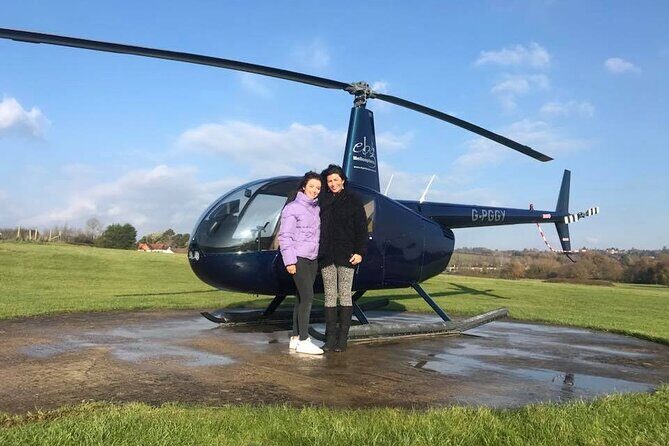 25 minute Royal Surrey Helicopter Tour - Landmark Highlights and Scenic Stops