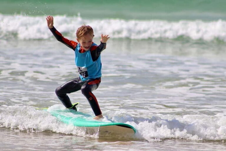 2H Surf or Bodyboard lessons at Lacanau Océan - A Detailed Look at the Surf and Bodyboard Lessons at Lacanau Ocean