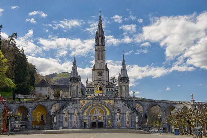 3 days in Lourdes a Journey of Faith and Renewal - Day 2: The Heart of Lourdes