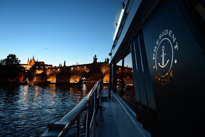 3-hour private cruise in Prague for 10 people - Detailed Breakdown of the Itinerary