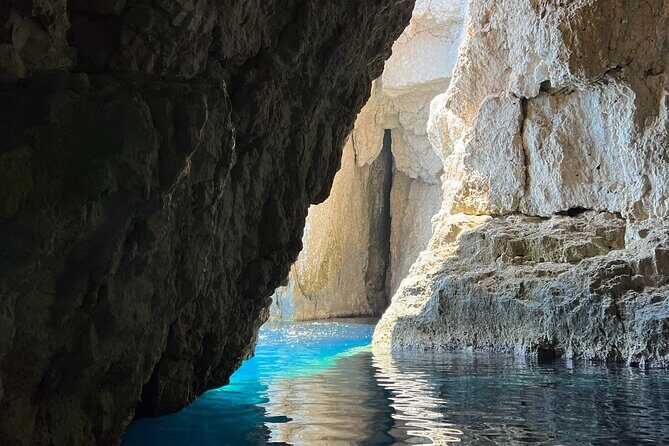 3-Hour Private Tour in Zakynthos, Cameo Island & Keri Caves - The Real Value: What Makes This Tour Stand Out?