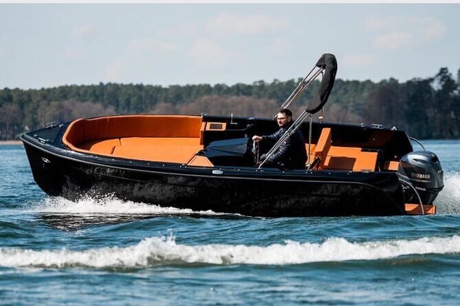 3 Hours Private Boat Tour in Subacco Lake Como - What’s Included and What to Consider