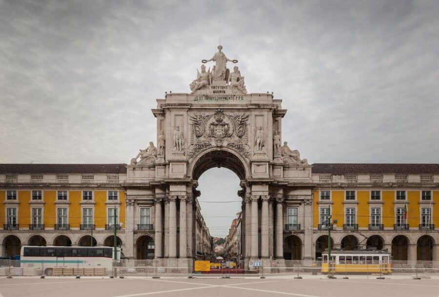 4-hour tour of Lisbon In Privete - FAQ
