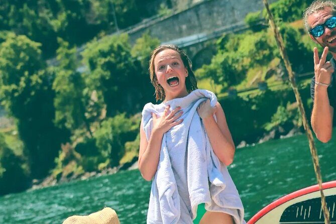 4 Hours Private Boat Tour on Lake Como up to 8 pax - Analyzing the Cost & Value