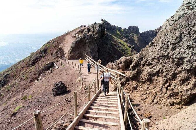 4 Hours Vesuvius Volcano Tour - Authentic Insights from Past Travelers