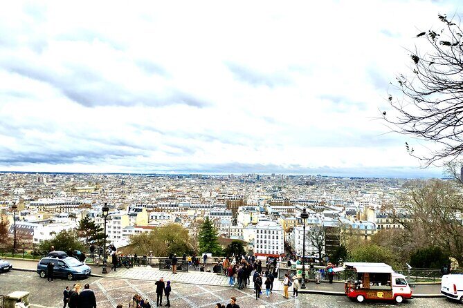 5 Hour Walking Tour in Paris with Licensed Guide - Is This Tour Worth the Price?