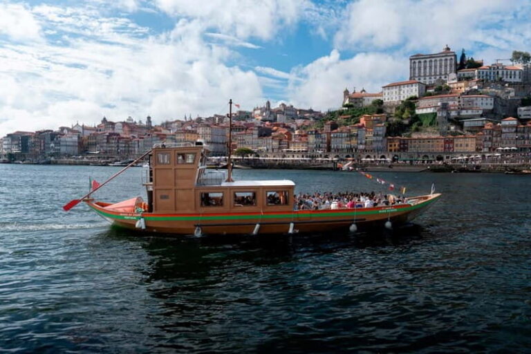 6 Bridges Cruise with 1 Port Wine tasting at Rodrigo's wine bar - What We Love About This Tour
