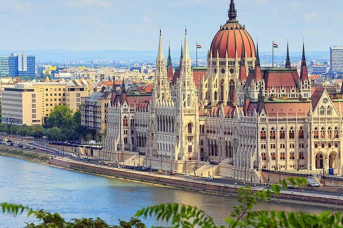 6 hours Private City Tour of Budapest With Winetasting and Danube evening cruise - Practical Details and Value