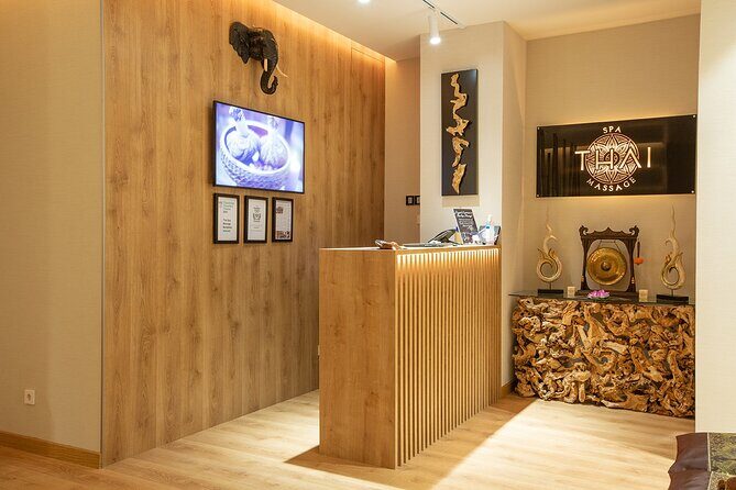 60 min Couple's Massage to Choose and 30 min Floral Bath THAI MASSAGE ALURA - Who Is This Tour Best For?