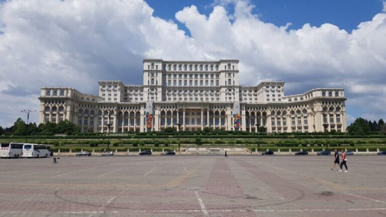 6h Communism Tour in Bucharest with Ceausescu Mansion - What Makes This Tour Stand Out?