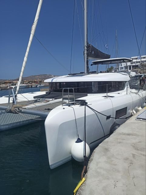 7-Day Crewed Charter "The Cosmopolitan" Lagoon 42 catamaran - Pricing & Value